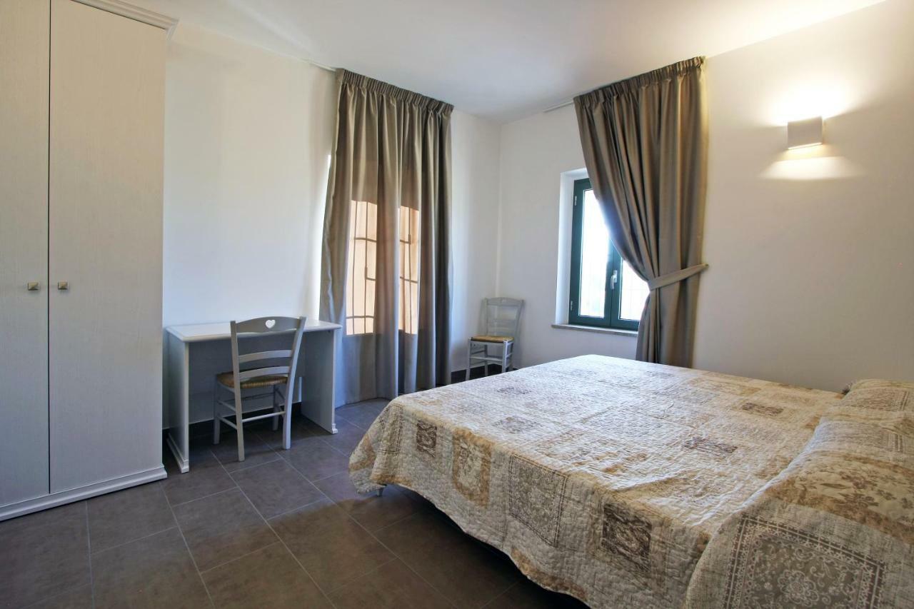 Vila La Collina Del Girasole Montecastrilli Exteriér fotografie